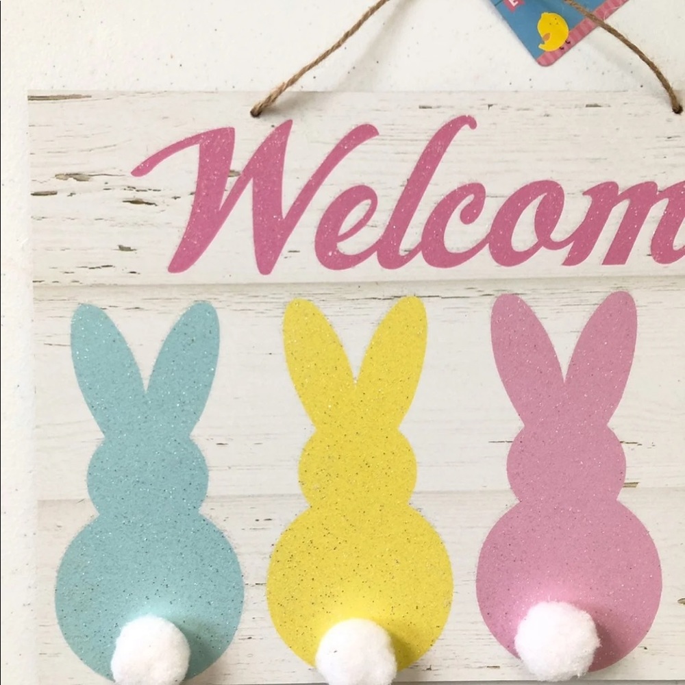Farmhouse Easter Decor - Picture 2 of 5